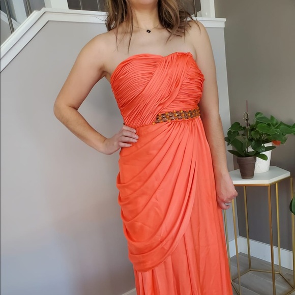 Long Dress - Picture 3 of 4